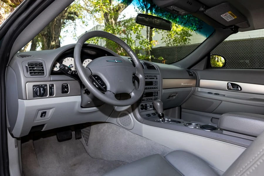 2004 Ford Thunderbird 11th Gen - Image 5 of 26