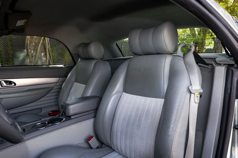 2004 Ford Thunderbird 11th Gen - Image 6 of 26