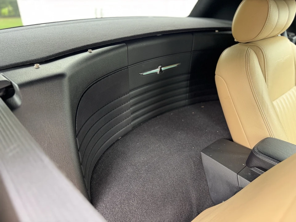 2004 Ford Thunderbird 11th Gen - Image 10 of 31