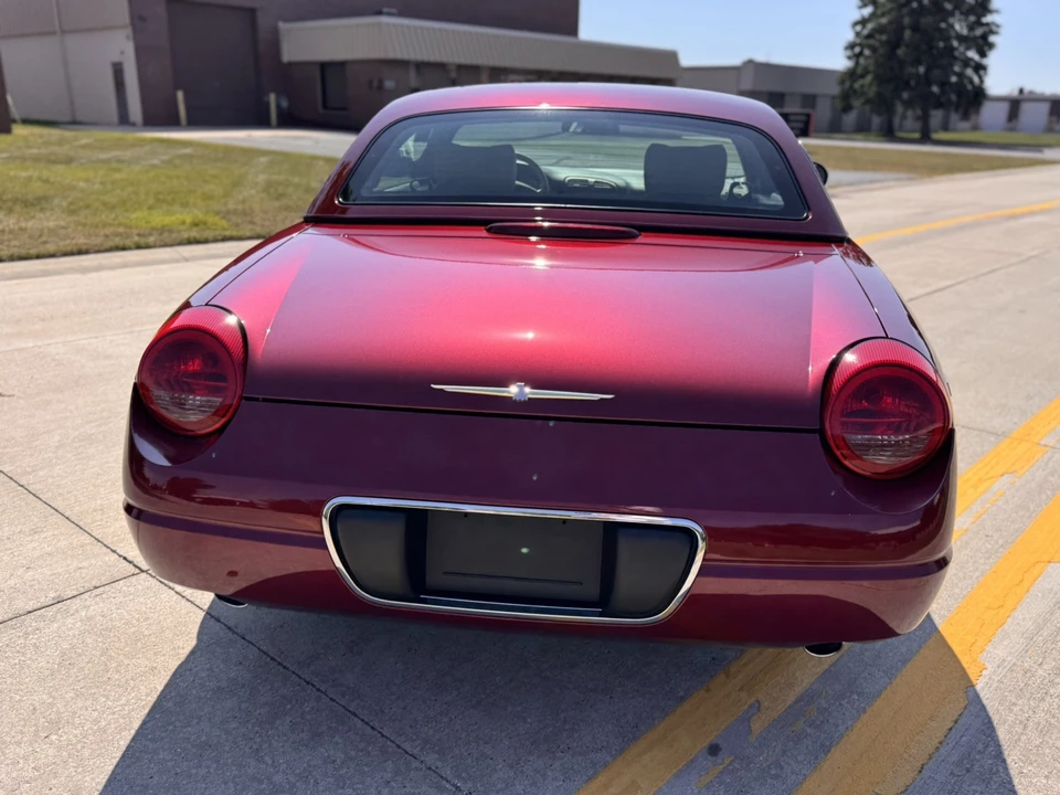 2004 Ford Thunderbird 11th Gen - Image 31 of 31