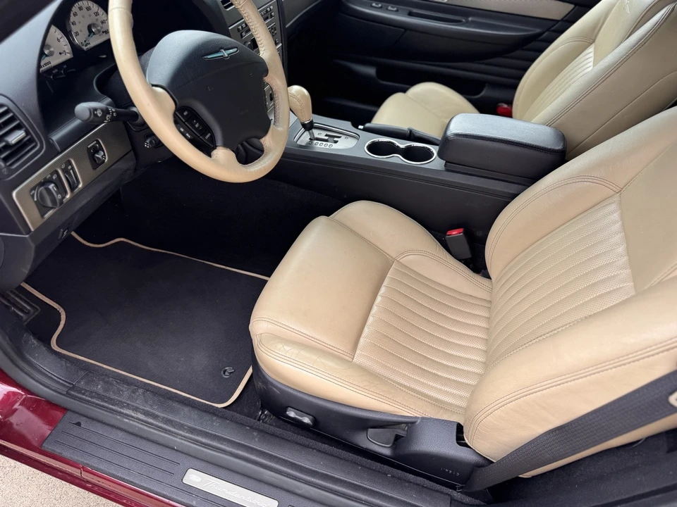 2004 Ford Thunderbird 11th Gen - Image 18 of 31