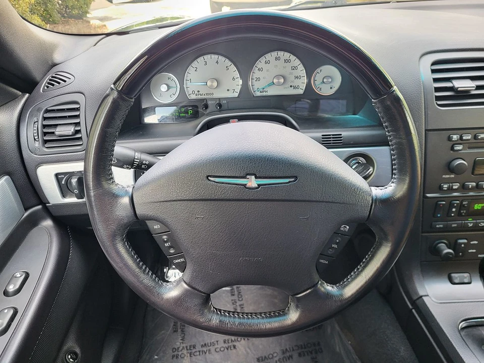2004 Ford Thunderbird 11th Gen - Image 23 of 30