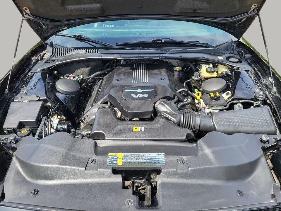 2004 Ford Thunderbird 11th Gen - Image 14 of 30