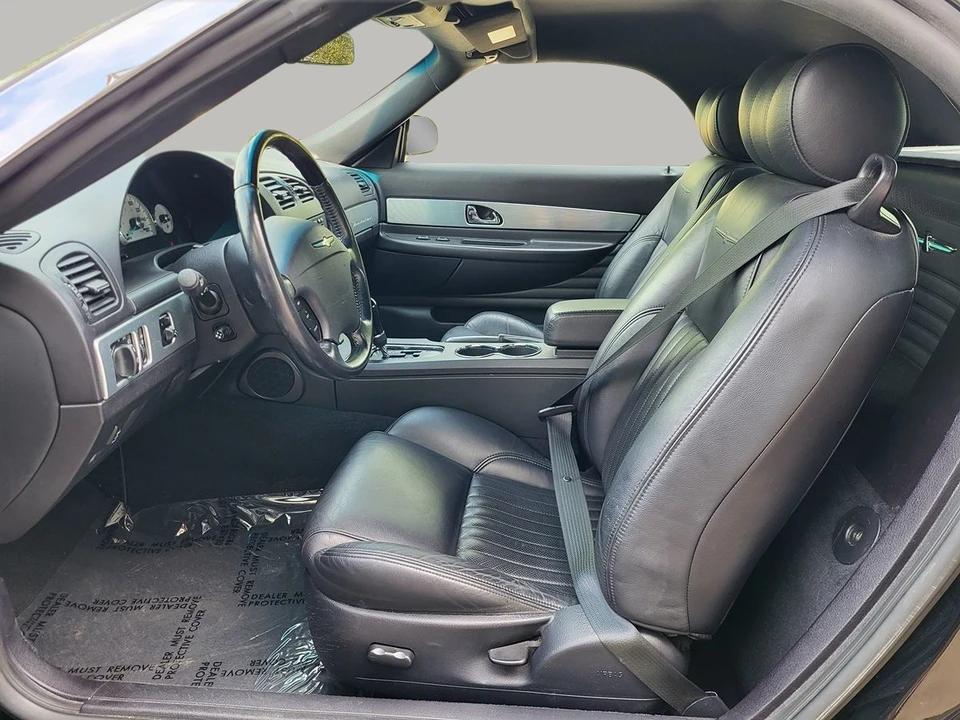 2004 Ford Thunderbird 11th Gen - Image 17 of 30
