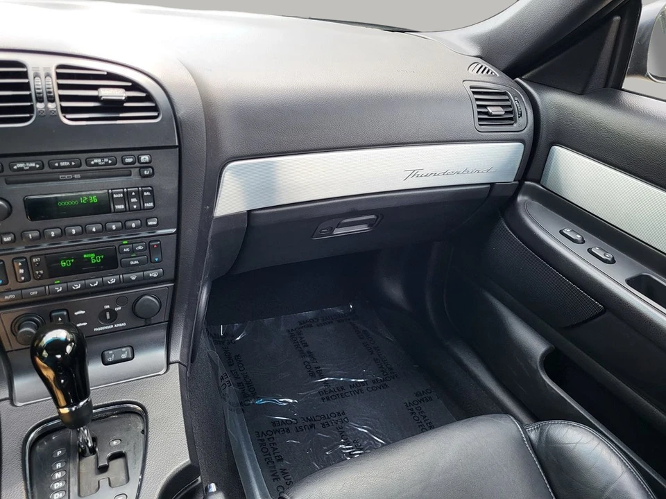 2004 Ford Thunderbird 11th Gen - Image 22 of 30