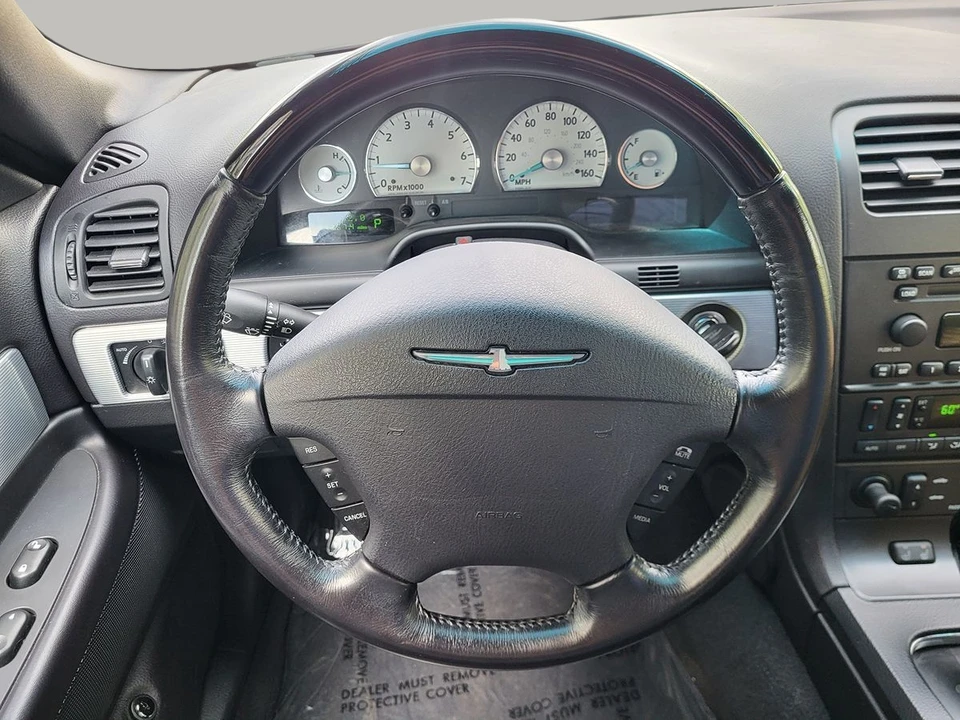 2004 Ford Thunderbird 11th Gen - Image 23 of 30