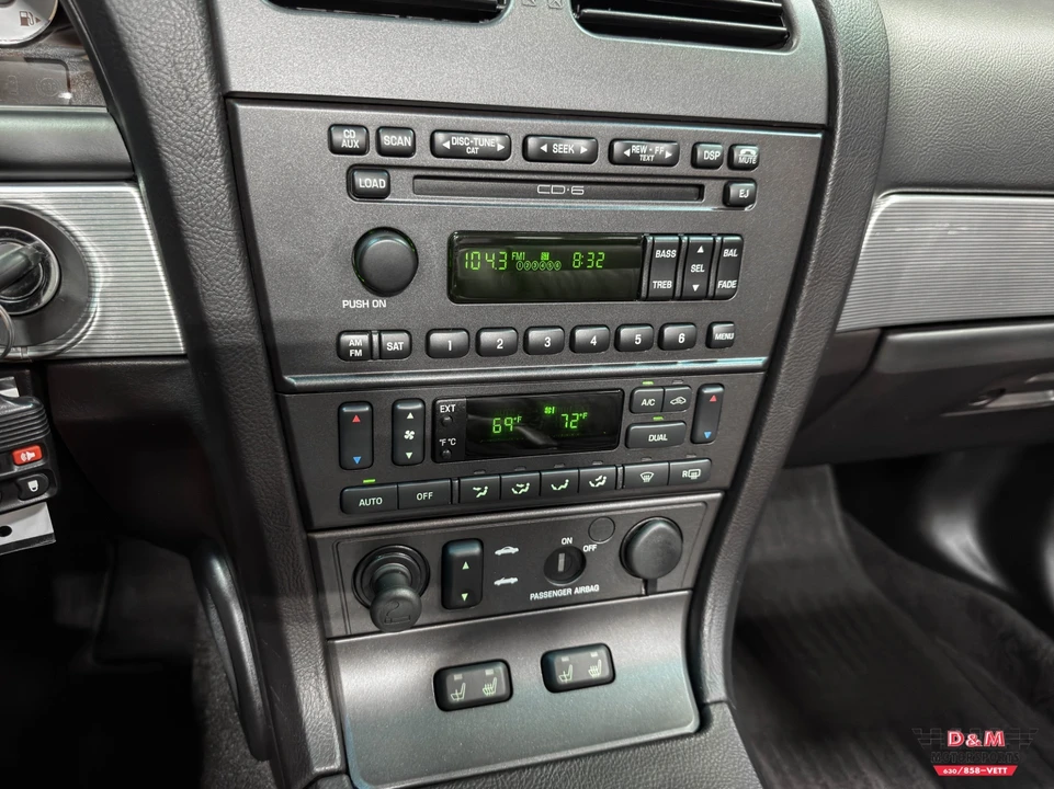 2004 Ford Thunderbird 11th Gen - Image 19 of 31