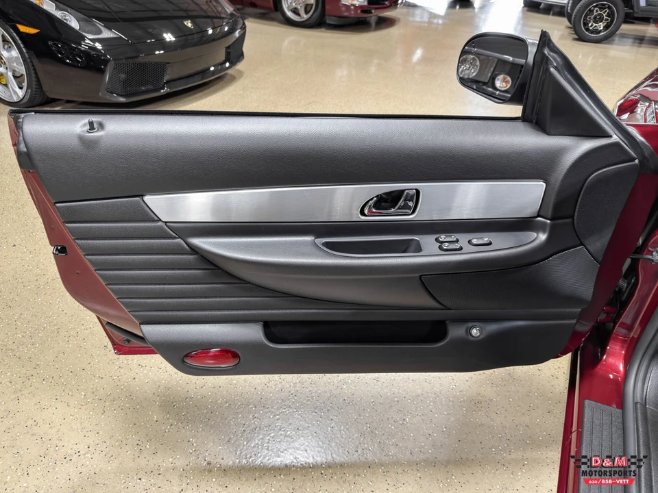 2004 Ford Thunderbird 11th Gen - Image 25 of 31