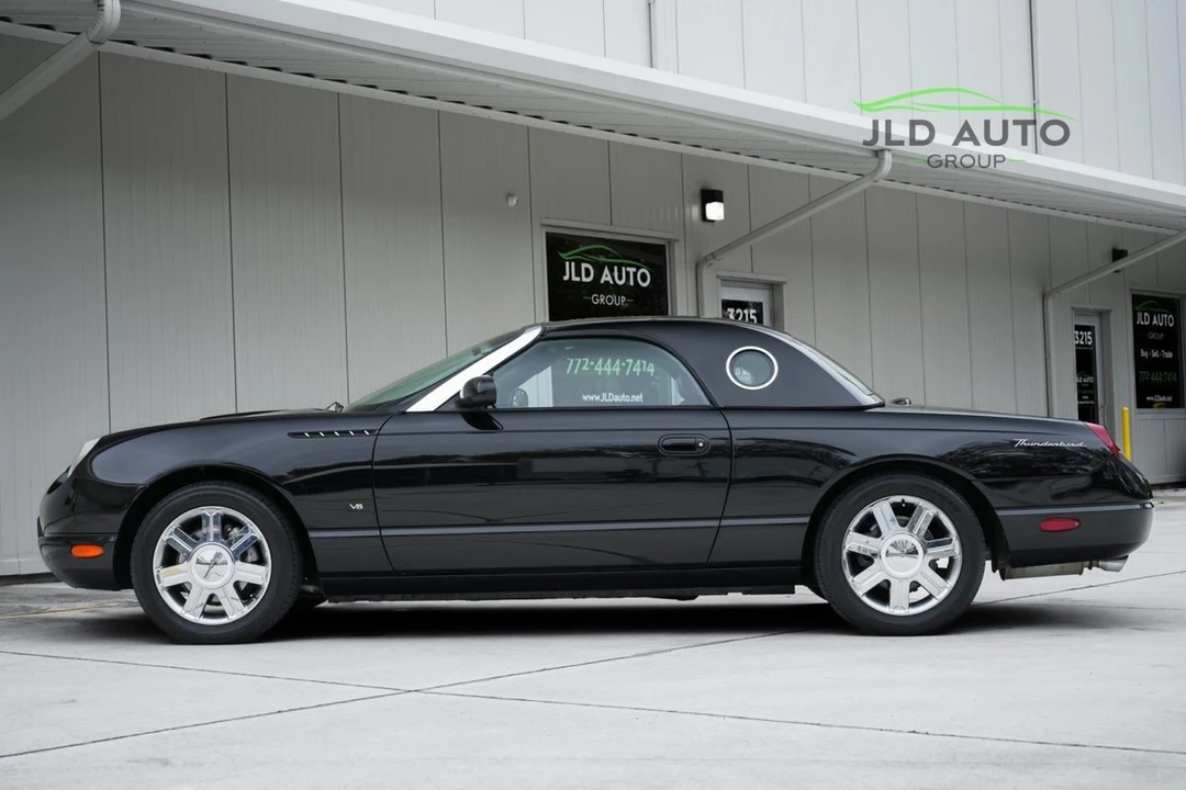 2004 Ford Thunderbird 11th Gen - Image 9 of 21