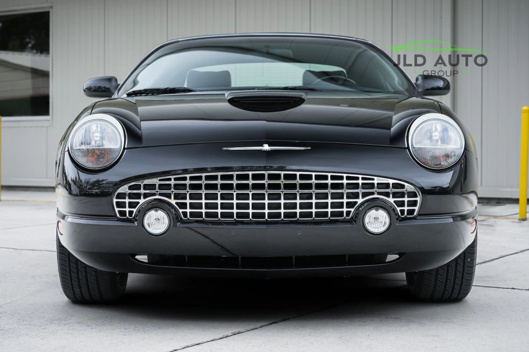 2004 Ford Thunderbird 11th Gen - Image 5 of 21