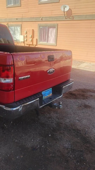 2004 Ford Econoline Van - Image 3 of 6