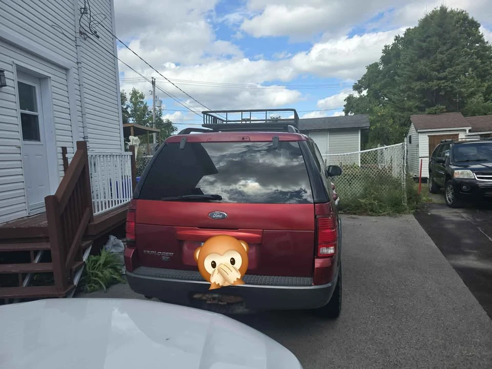 2004 Ford Explorer 3rd Gen - Image 4 of 5