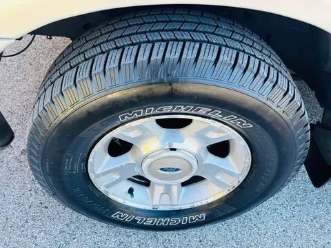 2004 Ford Explorer Sport Trac XLT