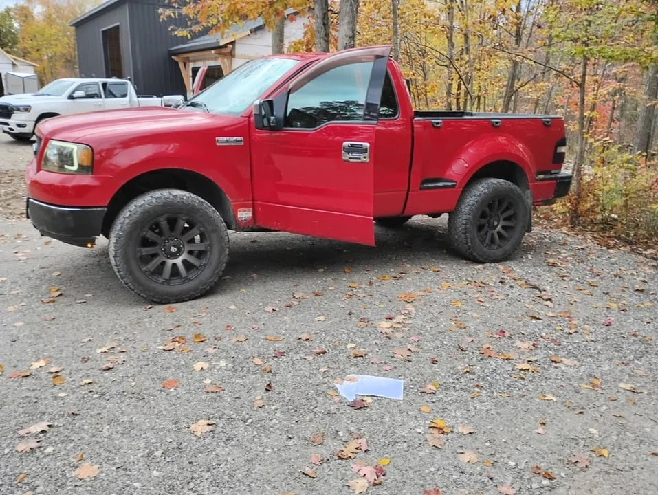 2004 Ford F-150 10th Gen - Image 9 of 9