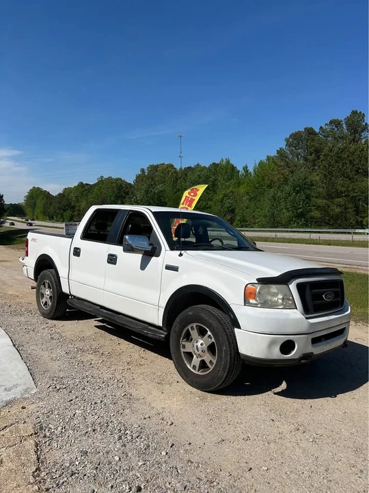 2004 Ford F-Series - Image 2 of 8