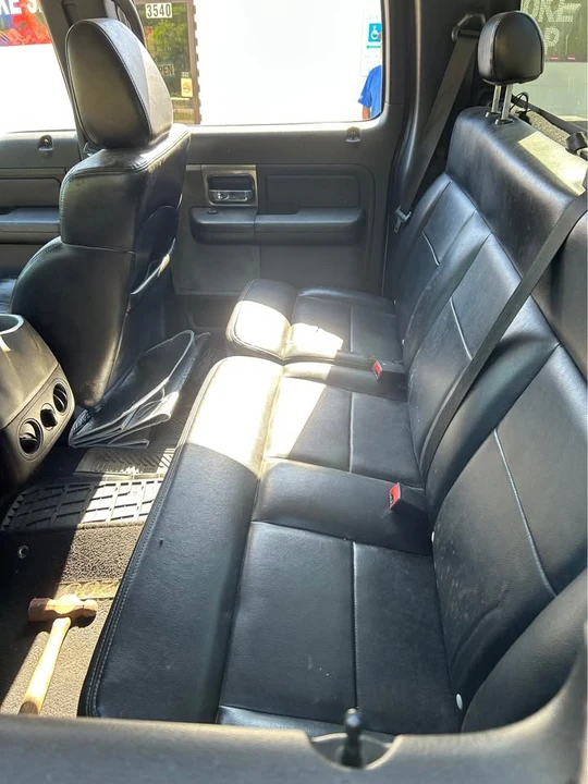 2004 Ford F-Series - Image 6 of 8