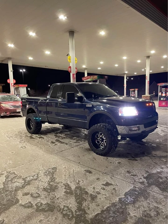 2004 Ford F-150 10th Gen - Image 2 of 14