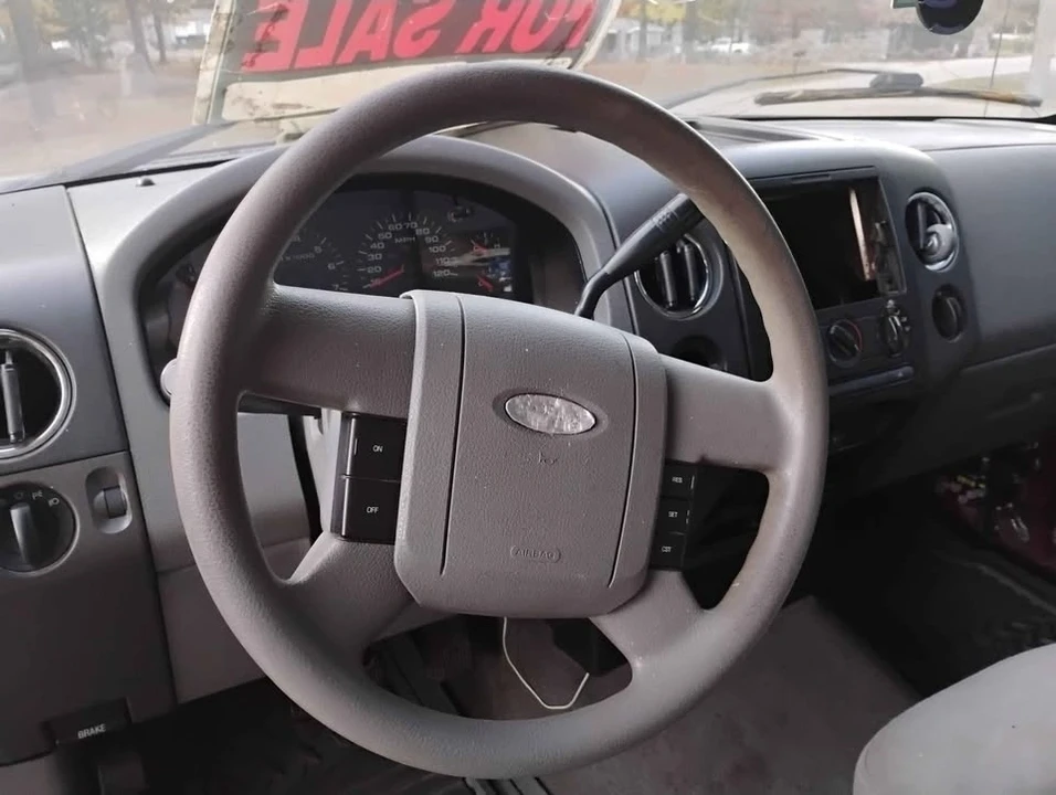 2004 Ford F-150 10th Gen - Image 5 of 10