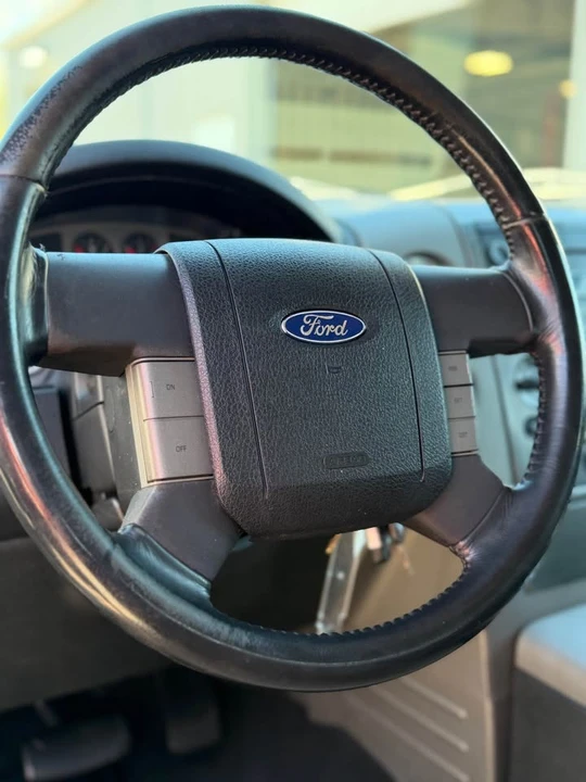 2004 Ford F-Series - Image 19 of 20