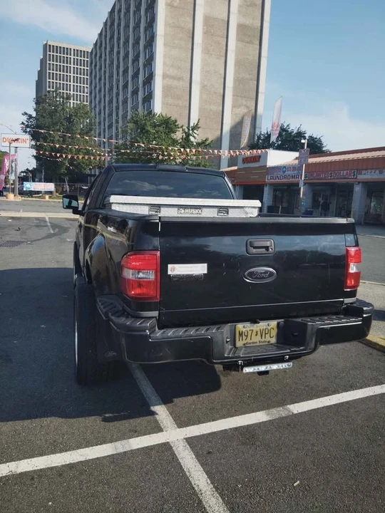 2004 Ford F-150 11th Gen - Image 2 of 10