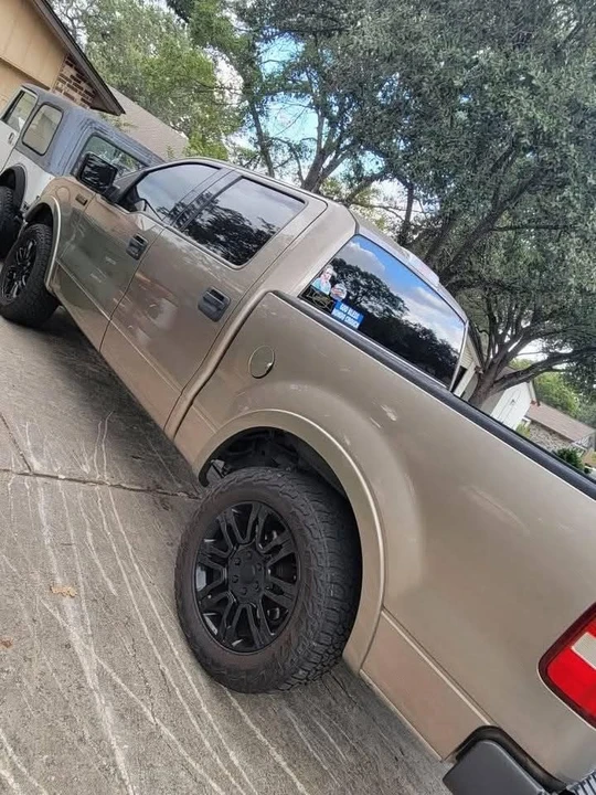 2004 Ford F-150 11th Gen - Image 2 of 3