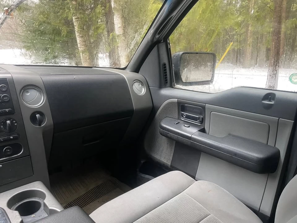 2004 Ford F-150 11th Gen - Image 9 of 11
