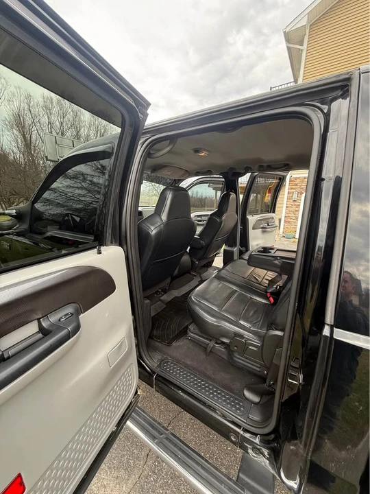 2004 Ford Super Duty 1st Gen - Image 11 of 18