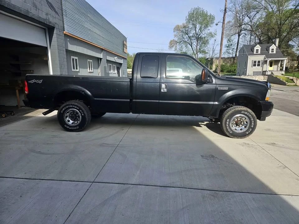 2004 Ford Super Duty 1st Gen - Image 6 of 15
