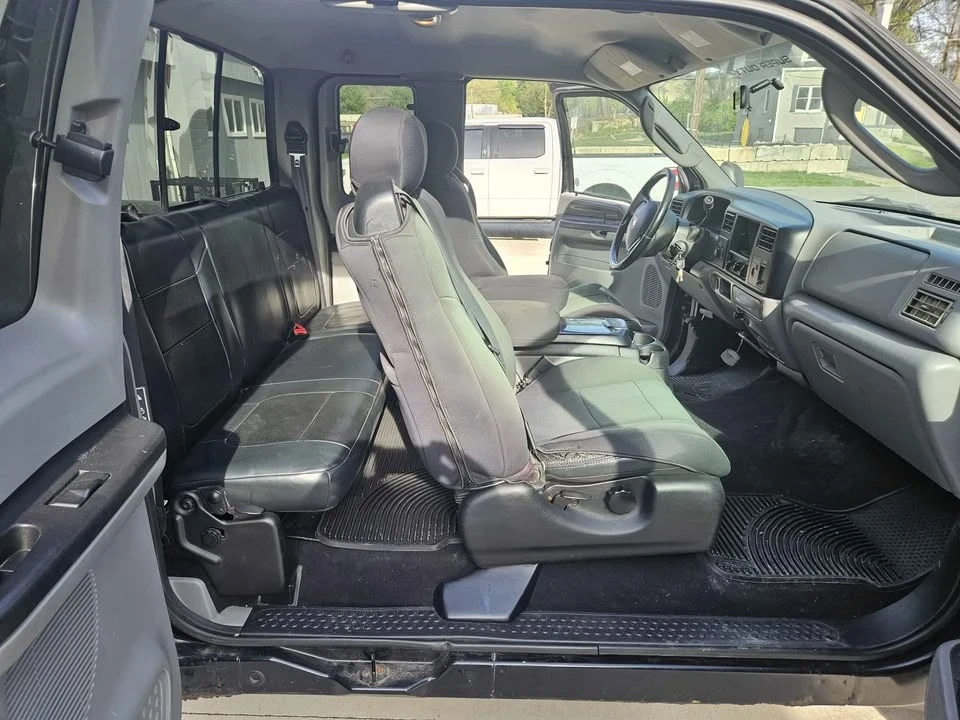 2004 Ford Super Duty 1st Gen - Image 8 of 15