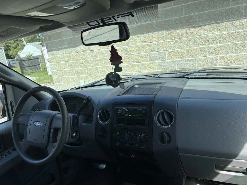 2004 Ford F-150 10th Gen - Image 2 of 4