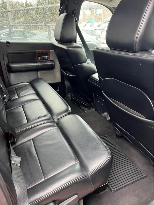 2004 Ford F-Series - Image 13 of 15