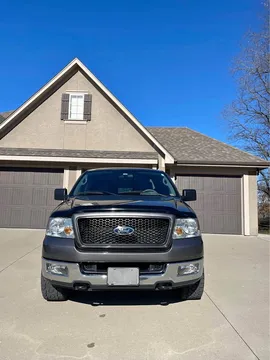 2004 Ford F-150 STX Extended Cab