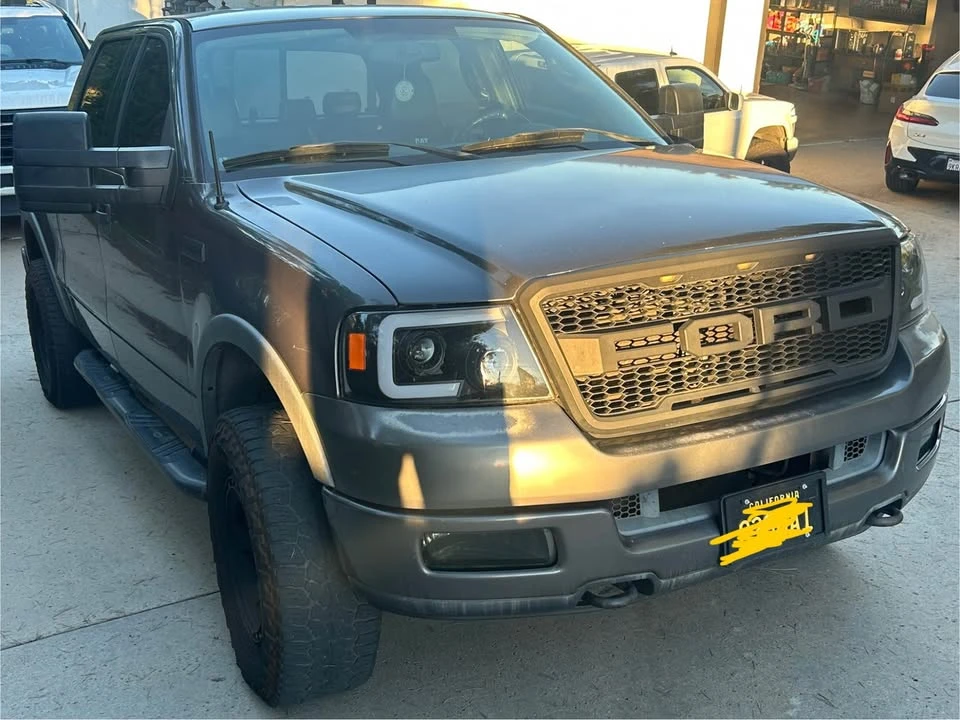 2004 Ford F-150 11th Gen - Image 2 of 10