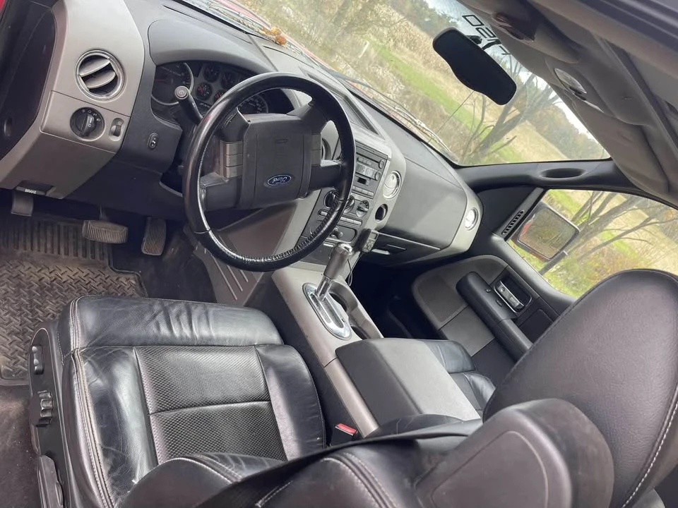 2004 Ford F-150 11th Gen - Image 5 of 11