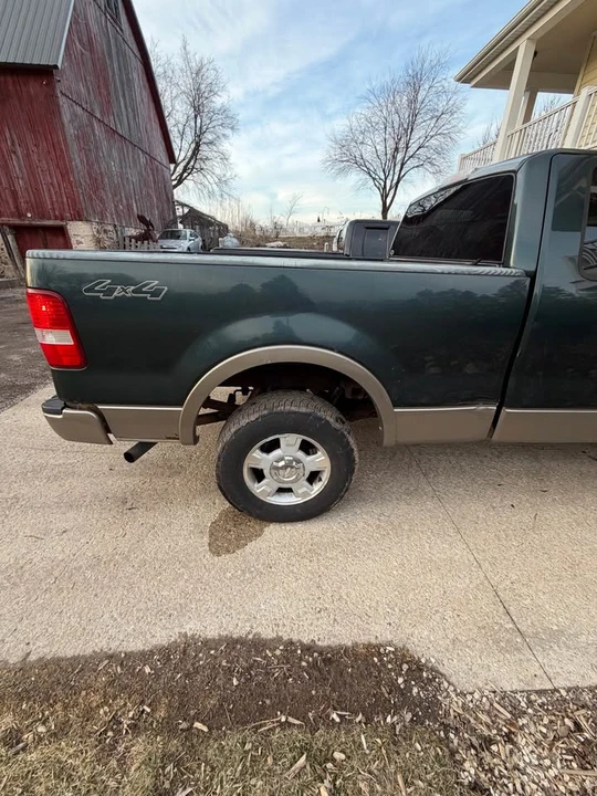 2004 Ford F-150 10th Gen - Image 17 of 20