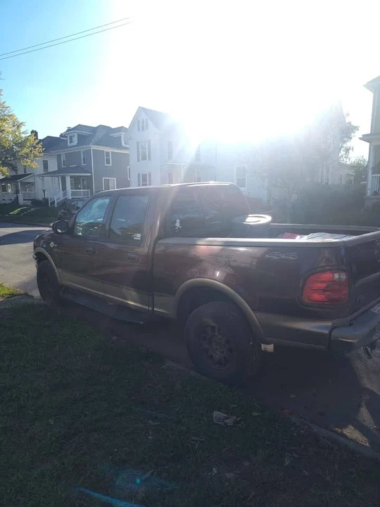 2004 Ford F-150 11th Gen - Image 2 of 9