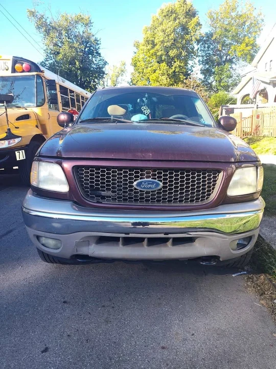 2004 Ford F-150 11th Gen - Image 3 of 9