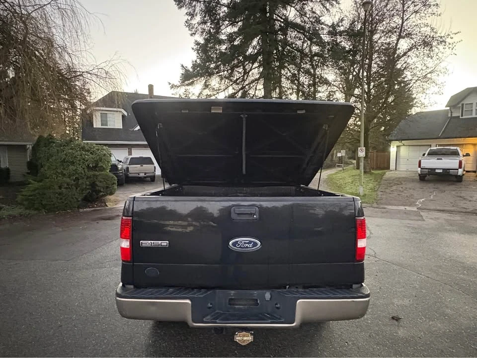 2004 Ford F-Series - Image 8 of 10