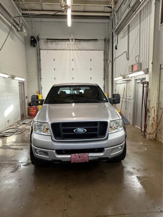 2004 Ford F-Series - Image 3 of 8