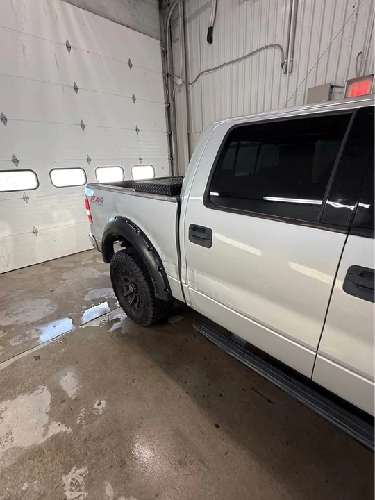 2004 Ford F-Series - Image 4 of 8