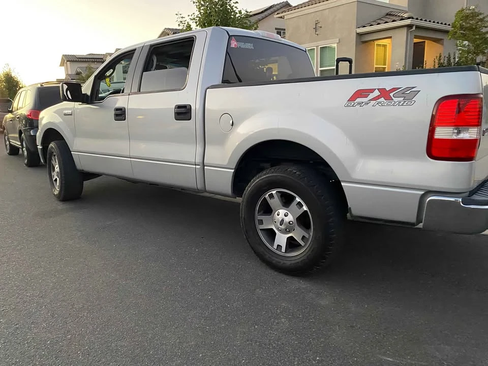 2004 Ford F-150 10th Gen - Image 9 of 15