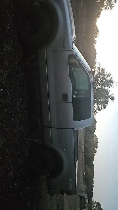 2004 Ford F-150 11th Gen - Image 3 of 4