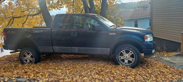 2004 Ford F-150 SuperCrew FX4