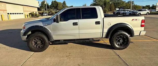 2004 Ford F-150 SuperCrew Cab FX4