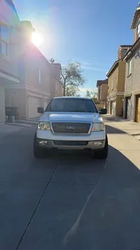 2004 Ford F-150 Lariat Supercrew Cab