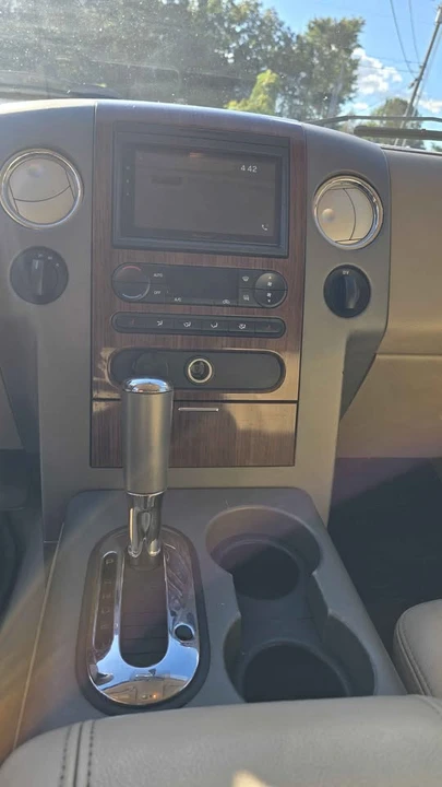 2004 Ford F-150 11th Gen - Image 9 of 16