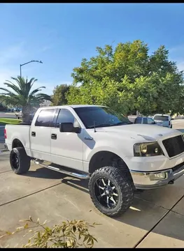 2004 Ford F-150 Supercrew Cab XLT