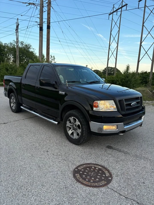 2004 Ford F-Series - Image 2 of 17