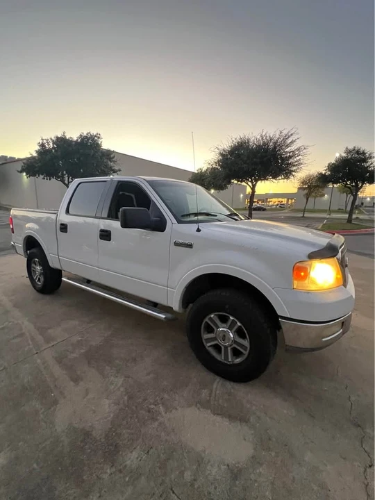 2004 Ford F-150 11th Gen - Image 2 of 6