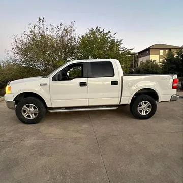 2004 Ford F-150 Lariat SuperCrew